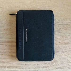 WANT Les Essentiels "Mini Narita" iPad mini Zip Folio